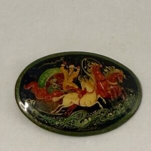Vintage Russian Wooden Lacquer Hand Painted Troika Brooch Pin Made USSR Santa